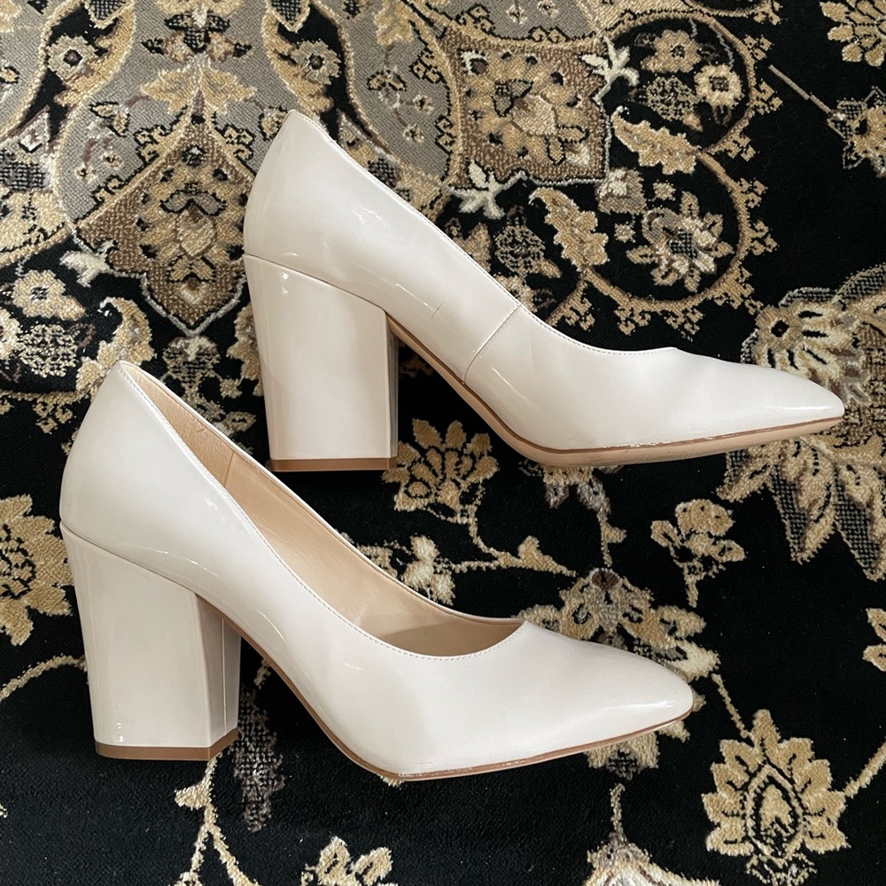 NINE WEST Vegan Leather Nine West 8.5 Cream Shoes